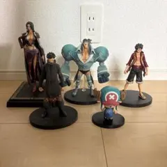 ワンピース フィギュアセット 8体 - メルカリ