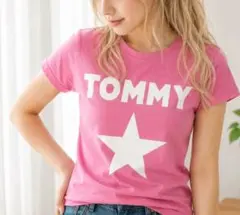 Tommy Jeans トミー ジーンズ ピンクロゴTシャツ M レディースのサムネイル