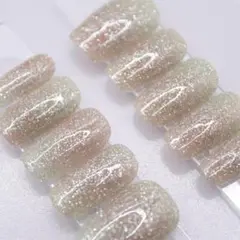 983 ネイルチップSサイズ 韓国 上品 シンプル グリッター　ベージュのサムネイル