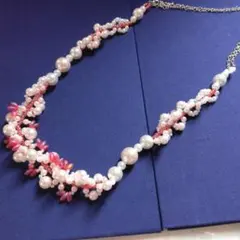 ビジューハンドメイド フラワーモチーフ ネックレス