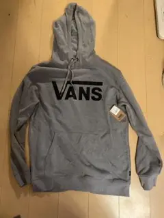 VANS グレー フード付きパーカー 新品 サイズLですがアメリカンサイズ