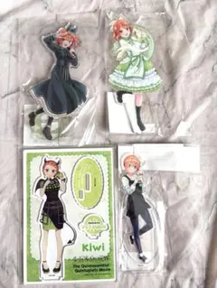 こ*ん様 五等分の花嫁　中野四葉　アクスタセット