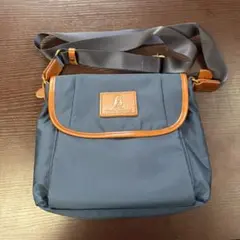 Hush Puppies ショルダーバッグ ネイビーのサムネイル