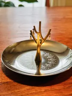 MIKIMOTO 小豆型トレイ 金色アヒル付き MIKIMOTO 小豆型トレイ 金色アヒル付き - メルカリ