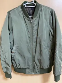 カーキ　リバーシブル　ブルゾンジャケット　アウター