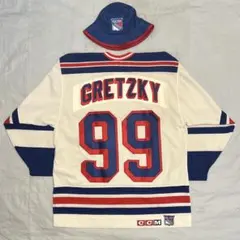 Item thumbnail for item 43026f59-45c7-468e-a21c-35f657670086