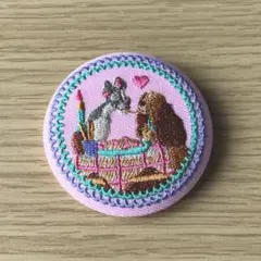 Disney Characters 刺繍缶バッジ わんわん物語