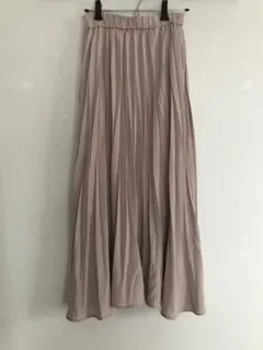 新品・未使用　BAYFLOWベイフロー　プリーツスカート　ピンク