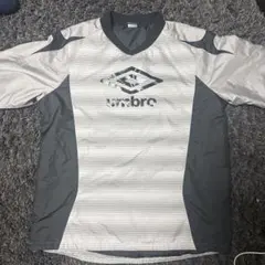 umbro ストライプ ピステ グレー