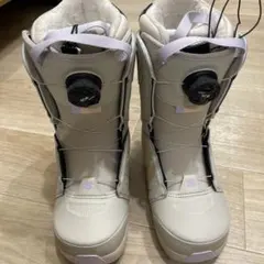 Item thumbnail for item ab13fb96-bac9-4834-b597-9fd8b98692df