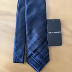 EMPORIO ARMANI ネイビー　ネクタイ