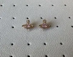 Item thumbnail for item d0b919e9-4cb1-42f8-b90e-ee25b1464de6