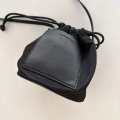 アダムエロペ リアルレザー巾着バッグ 牛革 - メルカリ