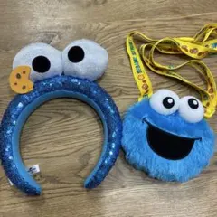 ユニバ　クッキーモンスター カチューシャ＆ポーチ