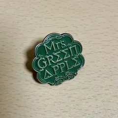 ディズニー ミセス 2025 ストラップ キーホルダー ピンバッジ 缶バッジ 2025年最新】MrsGREEnAPPLE ピンバッジの人気アイテム - メルカリ