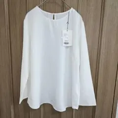 【新品】Flolia ラウンドカット クルーネック ブラウス Lのサムネイル