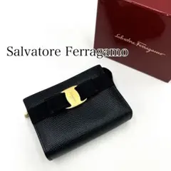 ほぼ美品 Salvatore Ferragamo ヴァラリボン コインケース - メルカリ