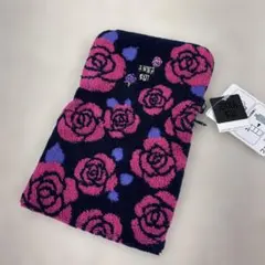 ANNA SUI ファスナー付きタオルポーチ 薔薇柄新品未使用タグ付きのサムネイル