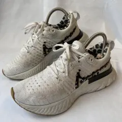 Item thumbnail for item f54c6600-0949-4aad-b5ef-8811a249f877