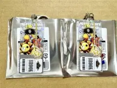 ONE PIECE 13周年記念　ホログラムアクリルキーホルダー　ブルック