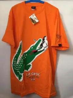 AKOMPLICE Tシャツ