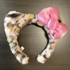 ユニバ　ハローキティヒョウ柄カチューシャ