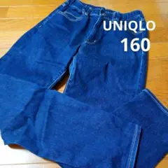 ユニクロ　ダークブルー デニムパンツ