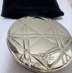 【本日限定2000円】DIORディオールミネラルヌードルミライザーパウダー001