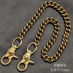 Item thumbnail for item 3abd641f-f5a5-40ff-8135-d9f21c68c6f6