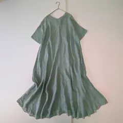 yuniユニ　リネン半袖ワンピース　麻100%　ミント　フリーサイズ　ゆったり