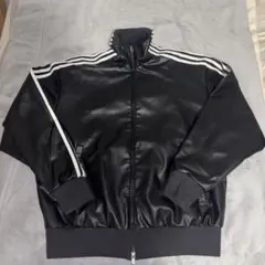 アディダス　adidas フェイクレザージャケット