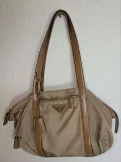 PRADA ベージュ トートバッグ