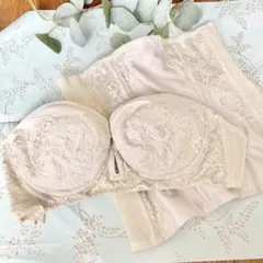 ブライダルインナーセット / SQRE / ウエスト70 バストC70