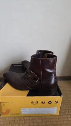 KATHARINE HAMNETT LONDON　ブーツ