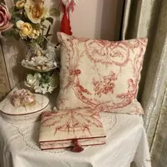 ギュンセリ・オズギュール加藤 ￼トルコ細密画陶板 「王様と王妃様が