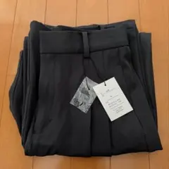 GRL タックセンタープレスストレートワイドパンツai36 Sサイズ　チャコット