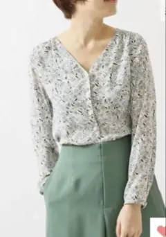 未使用　IENA フラワープリントブラウス