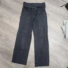 GU ダークグレー ストレートデニムパンツ S