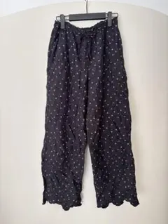 crinkle crinkle crinkle 黒　 花柄 ワイドパンツ