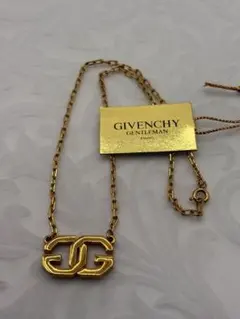 美品⭐️GIVENCHY Gロゴ ネックレス ゴールドカラーのサムネイル