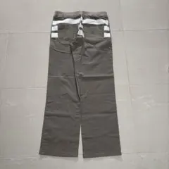 adidas ワイドパンツ M ベージュ ストレート ロゴ入りのサムネイル