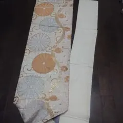 豪華な花柄の袋帯菊花紋金銀 アンティークベージュ✕桜ピンク