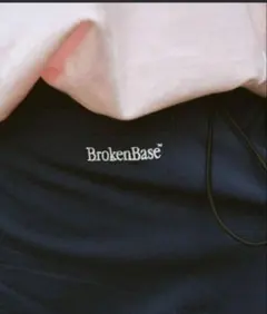 BROKEN BASE ハーフパンツ