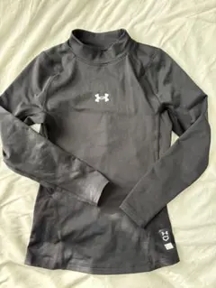 アンダーアーマー コールドギア　YLG 黒