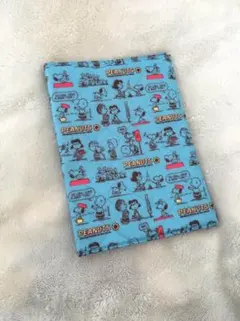 ブックカバー スヌーピー