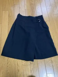 23区 SPORT 濃紺 キュロットパンツ 64のサムネイル