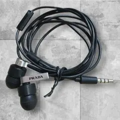 ⭐︎PRADA イヤホン　ブラック 【ジャンク品】のサムネイル
