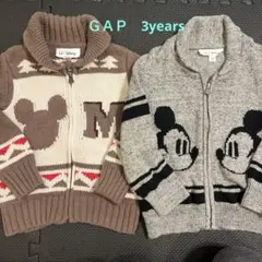 GAP ミッキー　ニットカーディガン２枚