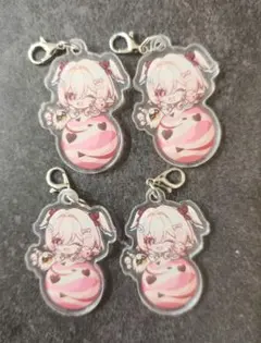 4個 サーティワン　原神　アクリルキーホルダー　リンネア