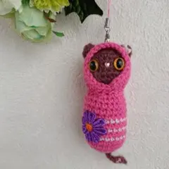 ハンドメイド あみぐるみストラップ 茶猫 イエローアイ マトリョーシカ 被り物